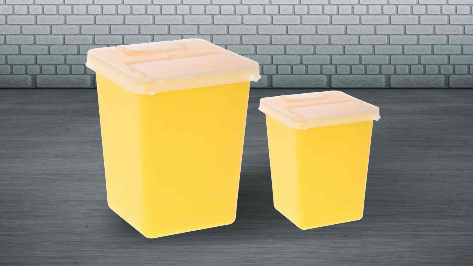 Plastic storage container